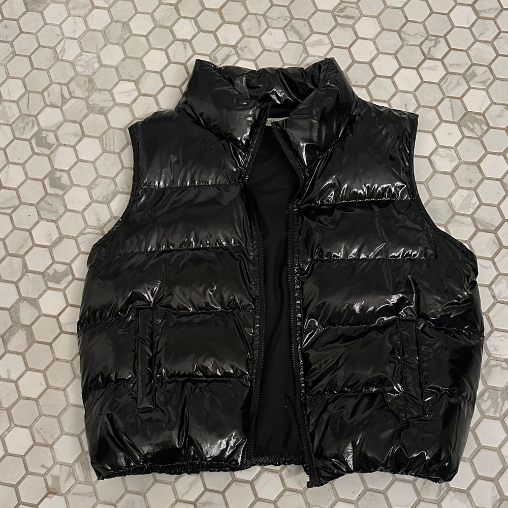 Women's Black Puffer Vest